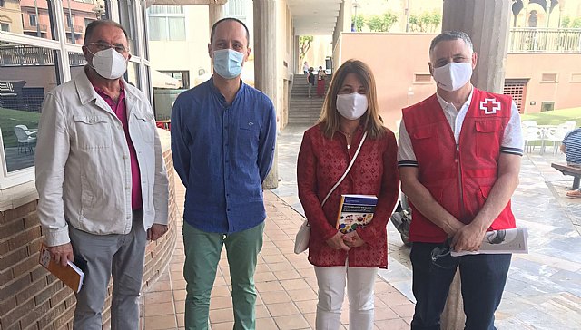 Alumnas de la Universidad de Murcia consiguen créditos CRAU a través del voluntariado en Cruz Roja de Totana