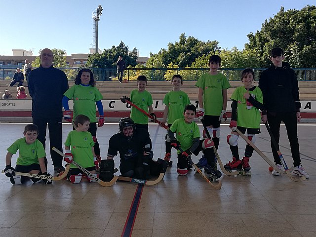 Doble victoria de los benjamines del Club Hockey Patines Totana en la Liga Valenciana