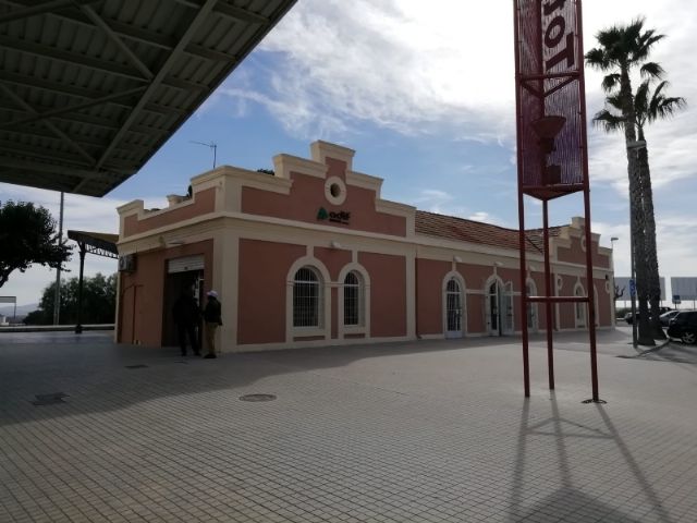 La suspensión ferroviaria de los Cercanías Murcia-Lorca se prolongará hasta el 28 de febrero