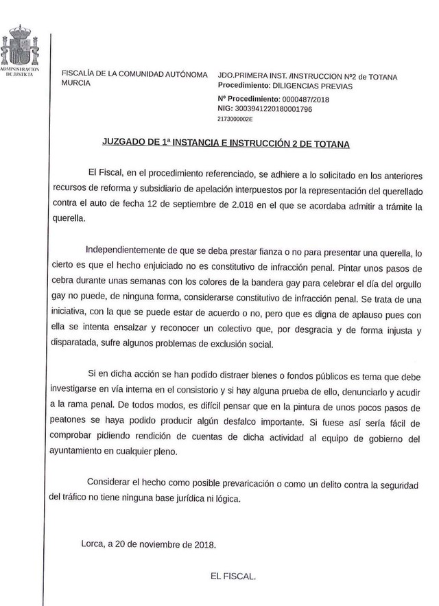 Juan José Cánovas hace pública la exposición del fiscal sobre la querella de los pasos de cebra