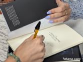 Totana arropa a Raquel Montiel en la presentación de su primera novela: Totana arropa a Raquel Montiel en la presentación de su primera novela: